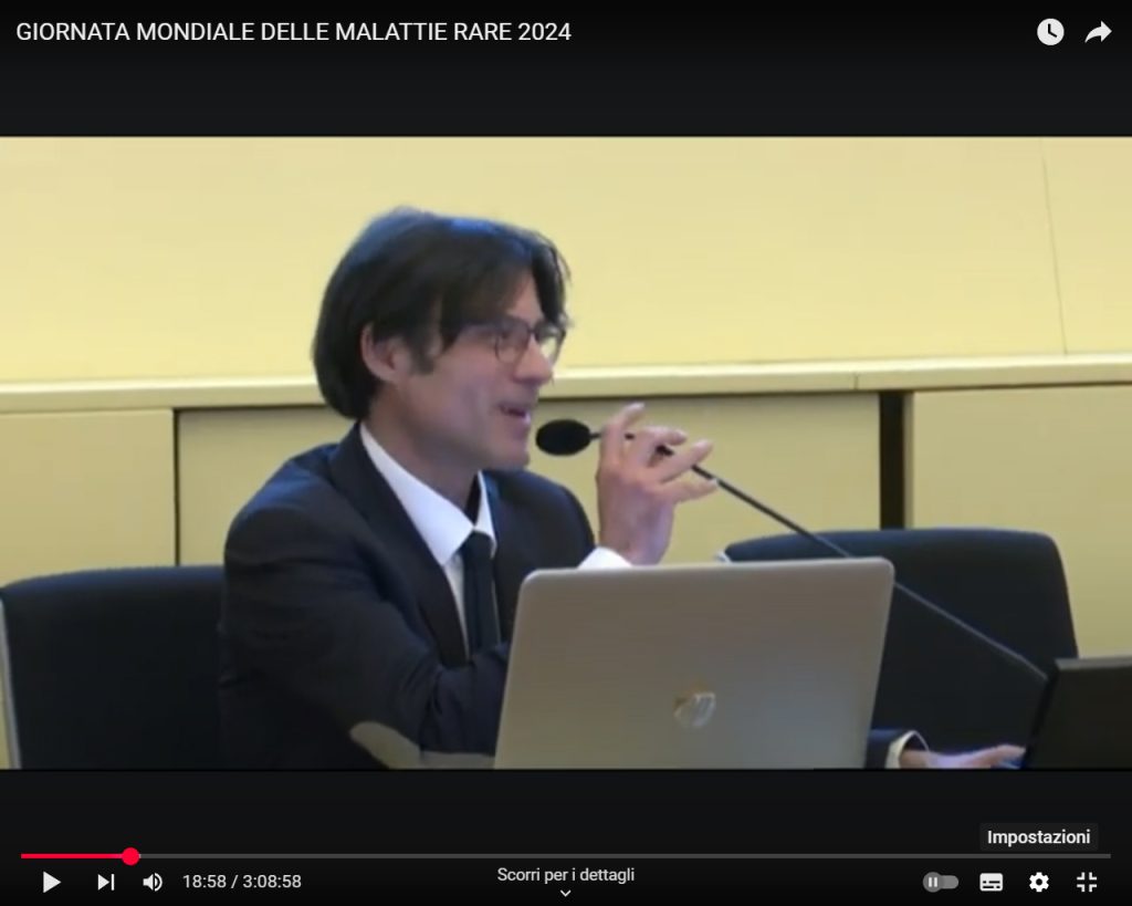 Prof. Vincenzo Di Iorio – Ricercatore UniPd che parla al microfono