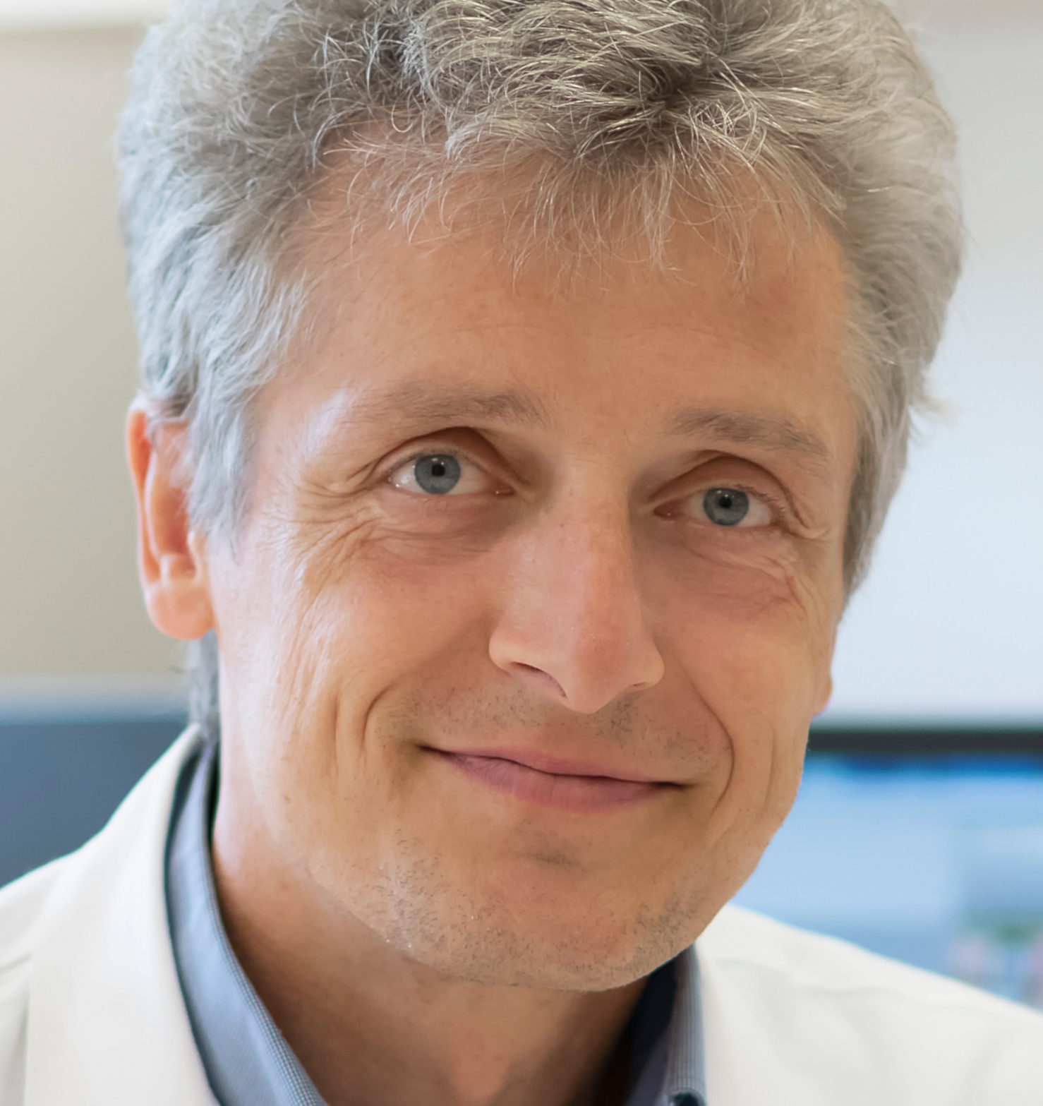 Portrait of Prof. Holm Schneider